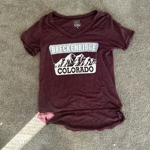 Breckenridge, Colorado scoopneck T-shirt. Size S